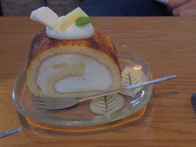 そらしと珈琲ロールケーキ2