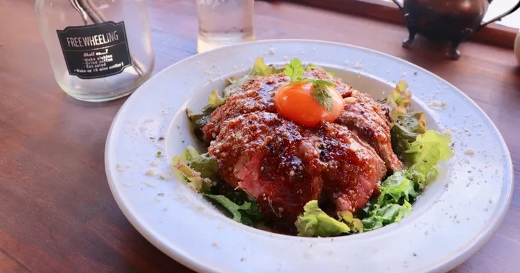 カフェ ダイニング ベイシス 松山 ダイニングバー 松山市街が見渡せるおしゃれなイタリアンダイニング 海賊つうしん