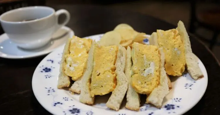 大街道珈琲 松山 カフェ 昭和レトロな隠れ家カフェで過ごすくつろぎの時間 海賊つうしん