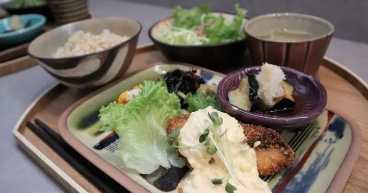 めじるし 松山 カフェ 非日常を楽しめるおしゃれカフェ 海賊つうしん