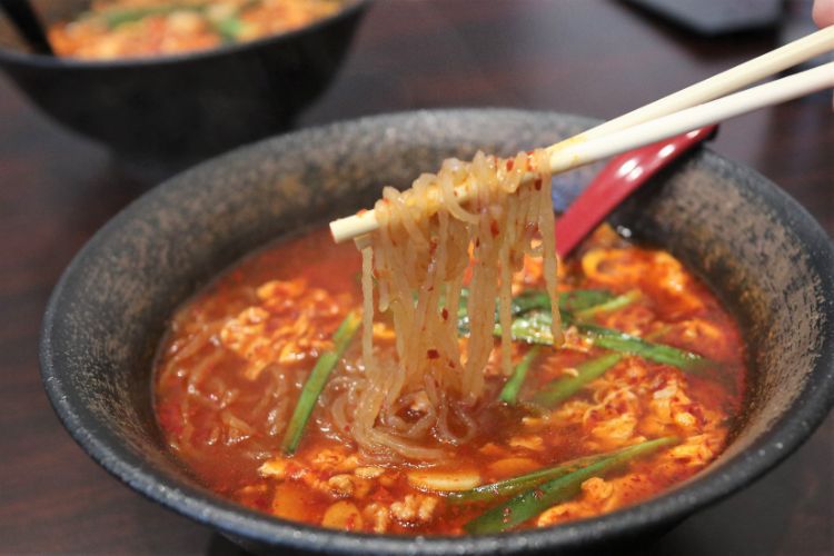 辛麺みずき　韓国麺