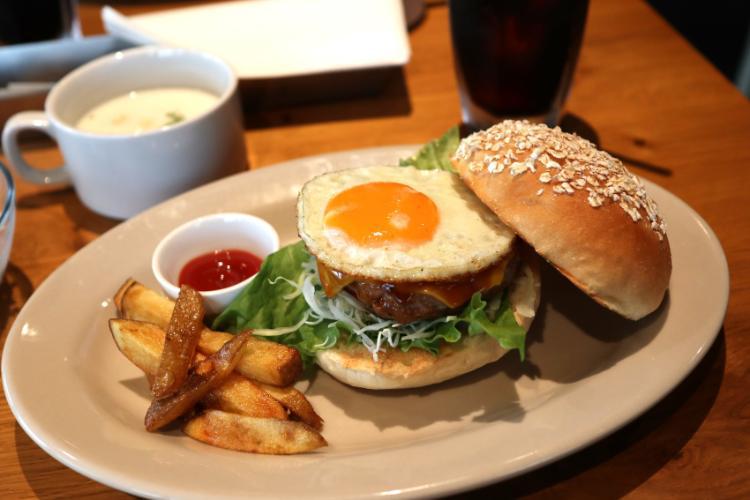 町屋　湯のまちバーガー