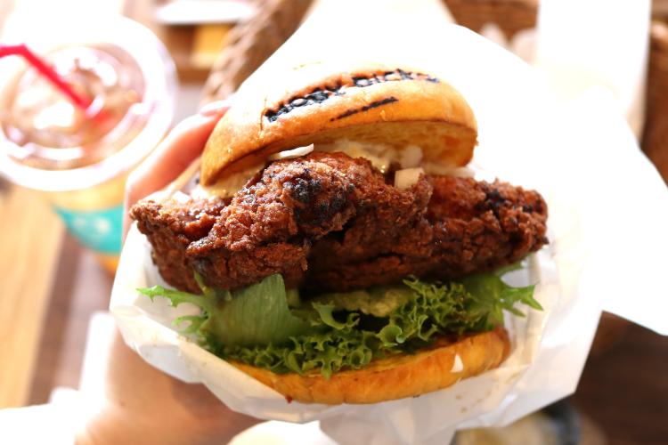ジャンキー ザックバーガー