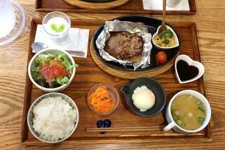 愛loveハンバーグ ハンバーグランチ