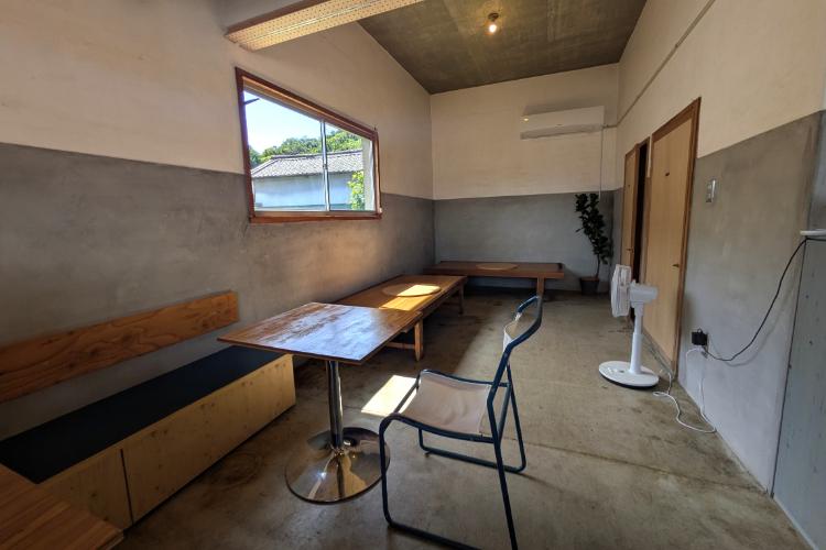 ナイスタッチ テーブル席