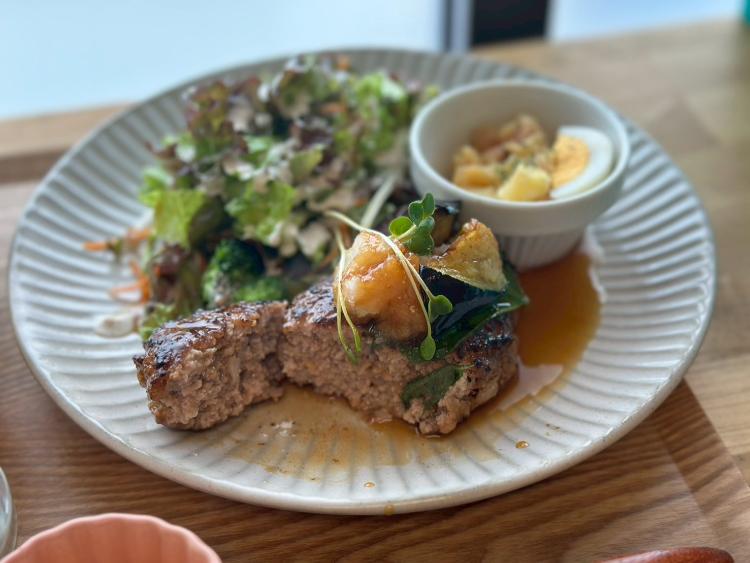 gree ハンバーグ アップ