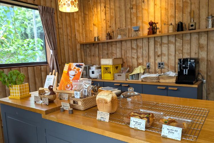 森と喫茶 陳列