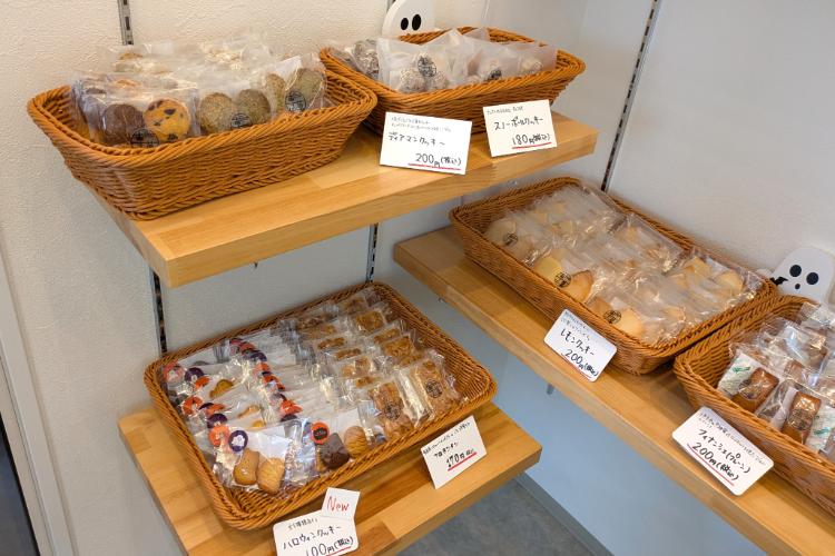 一菓専心　焼き菓子陳列2