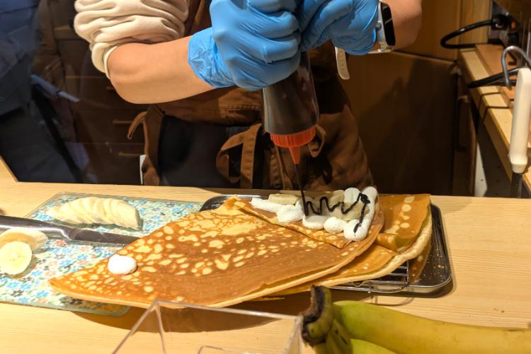 Mクレープ　制作中