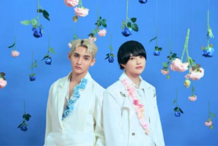 イオンモール今治新都市10周年記念・ペルピンズSPライブ&特典会