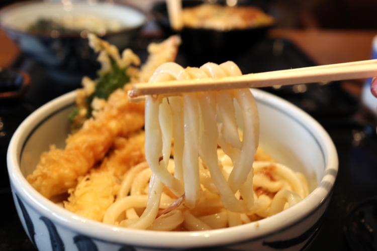 天まで 麺リフト