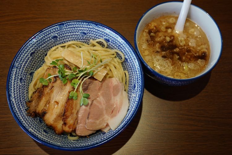 JIN　つけ麺チャーシュー１