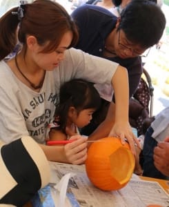 ハロウィンかぼちゃカービング体験
