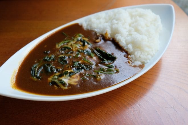 ほうれん草チーズカレー