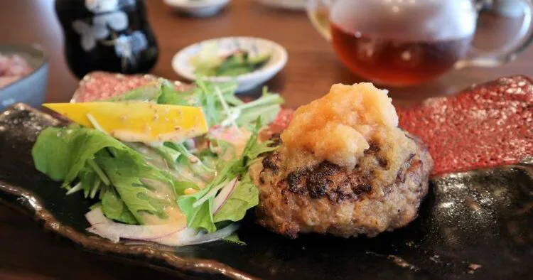 日々コレ好日 松山 和食 ゆったりお食事を楽しみたい日に 選べるランチが人気のお店 海賊つうしん