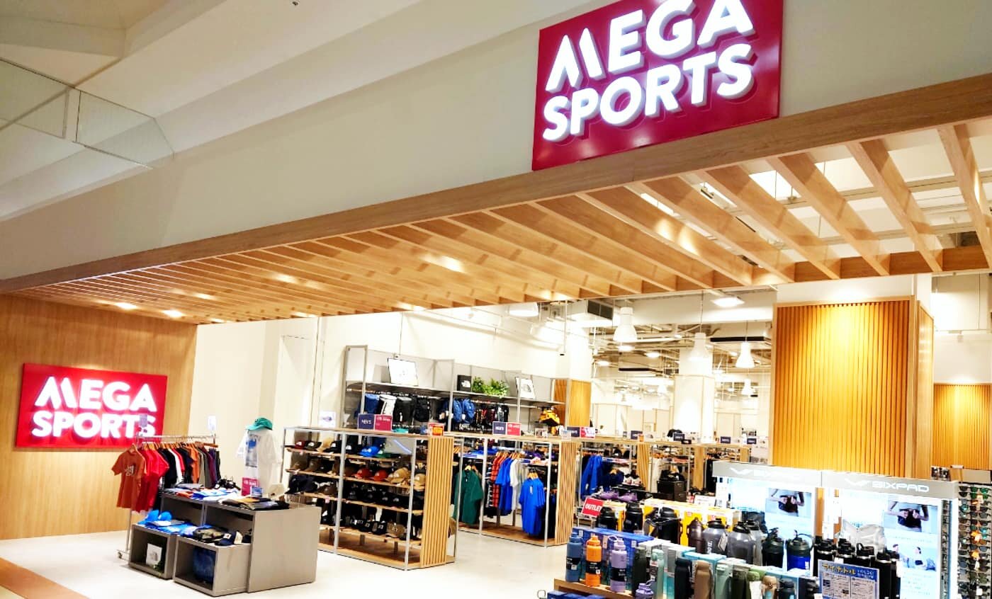 メガスポーツ 新居浜店