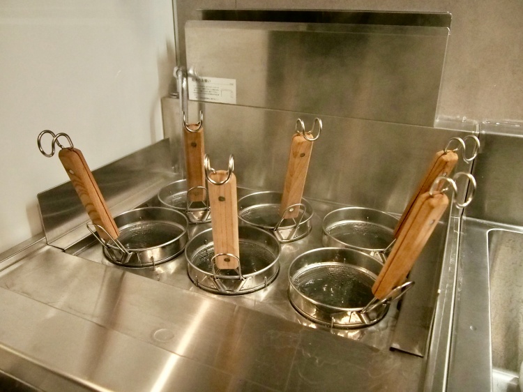 PSPO（ピースポ）愛大前店セルフうどん茹で場