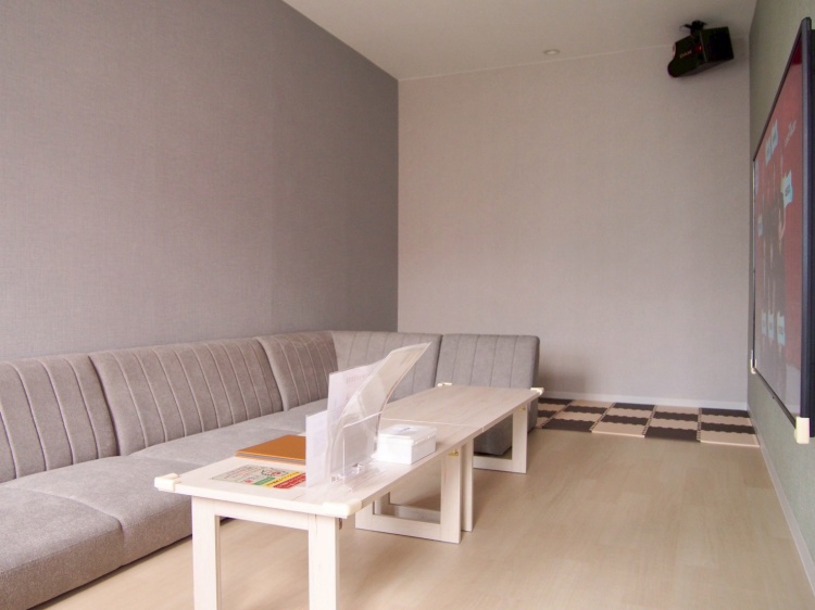 ピースポカラオケ北条キッズルーム