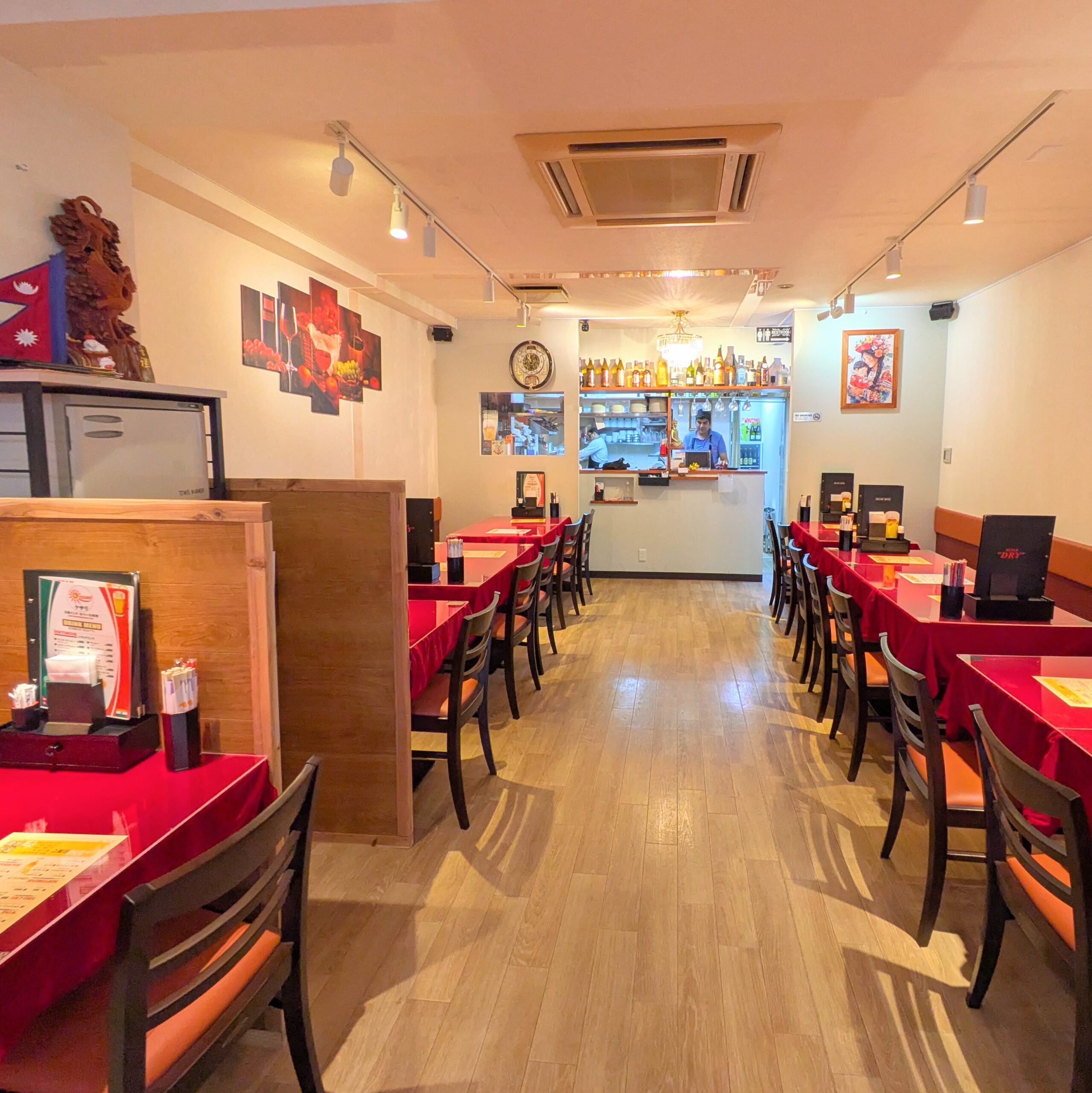 ケサリ　店内2