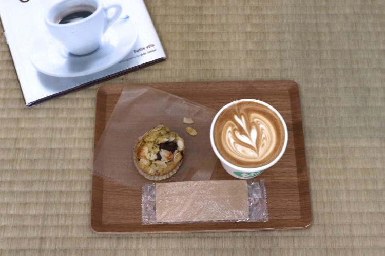 pusai カフェラテ、米粉マフィン3